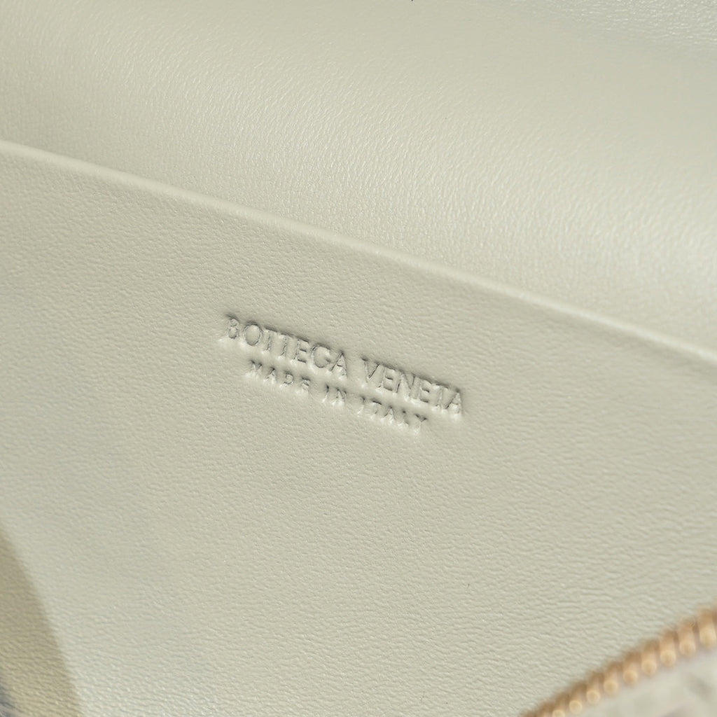 BOTTEGA VENETA Teen Lauren 1980 With Chain 31.5 Green Leather Ghw