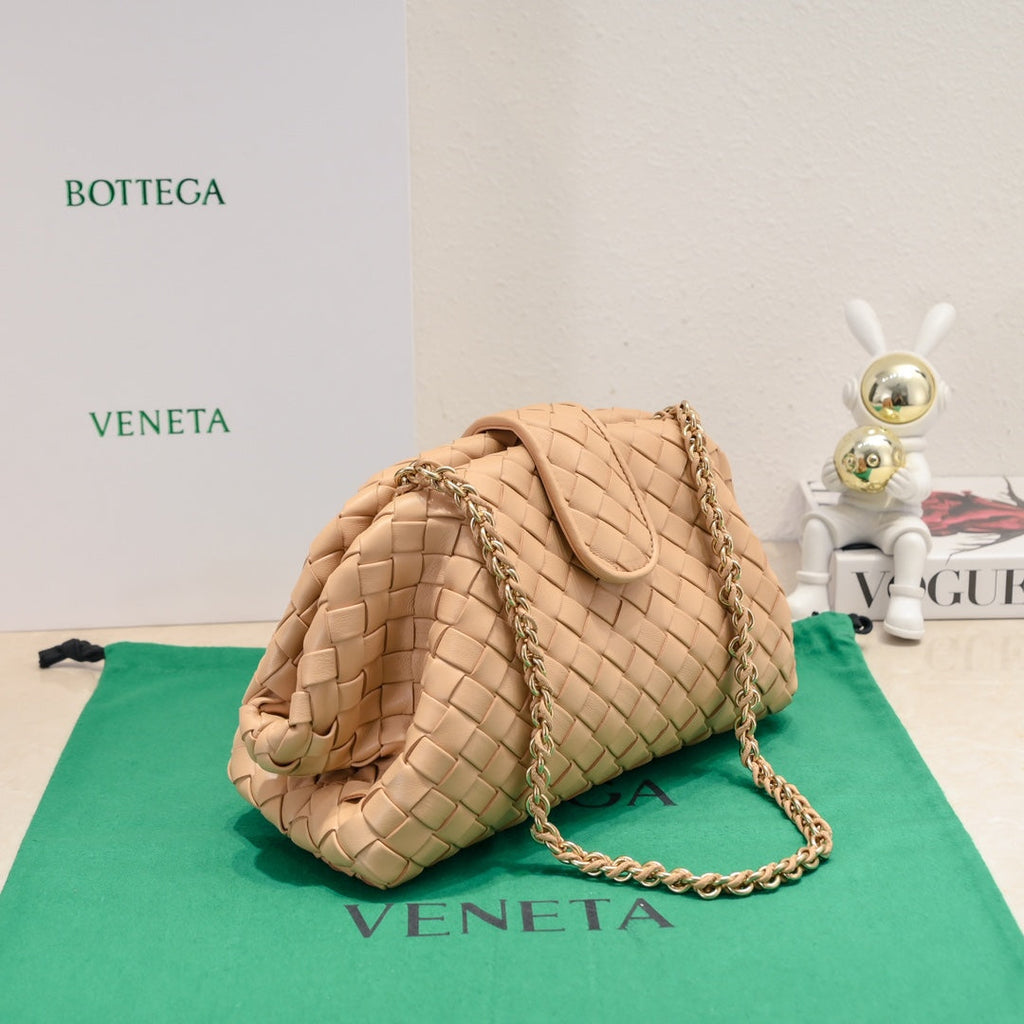 BOTTEGA VENETA Teen Lauren 1980 With Chain 31.5 Beige Leather Ghw