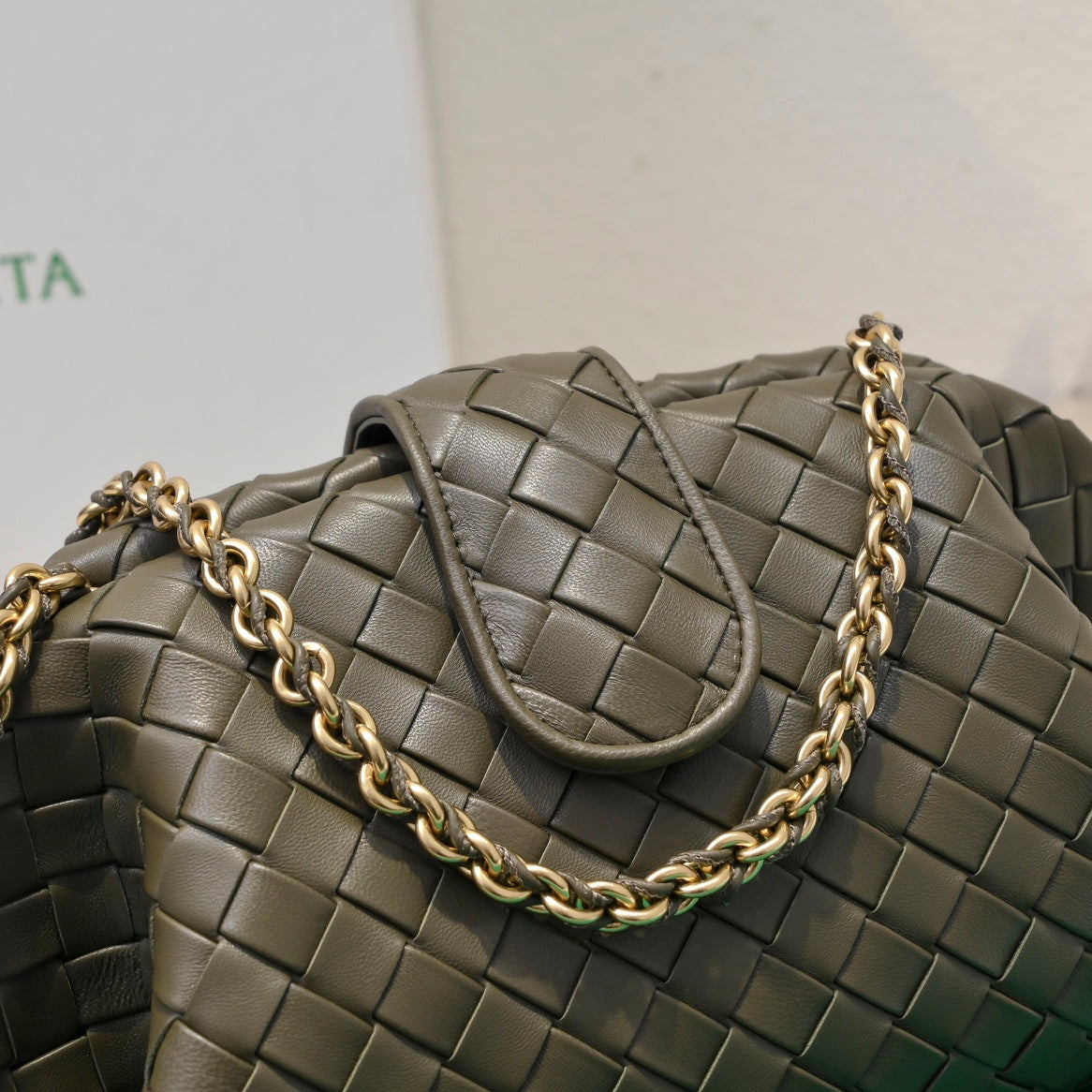 BOTTEGA VENETA Teen Lauren 1980 With Chain 31.5 Brown Leather Ghw