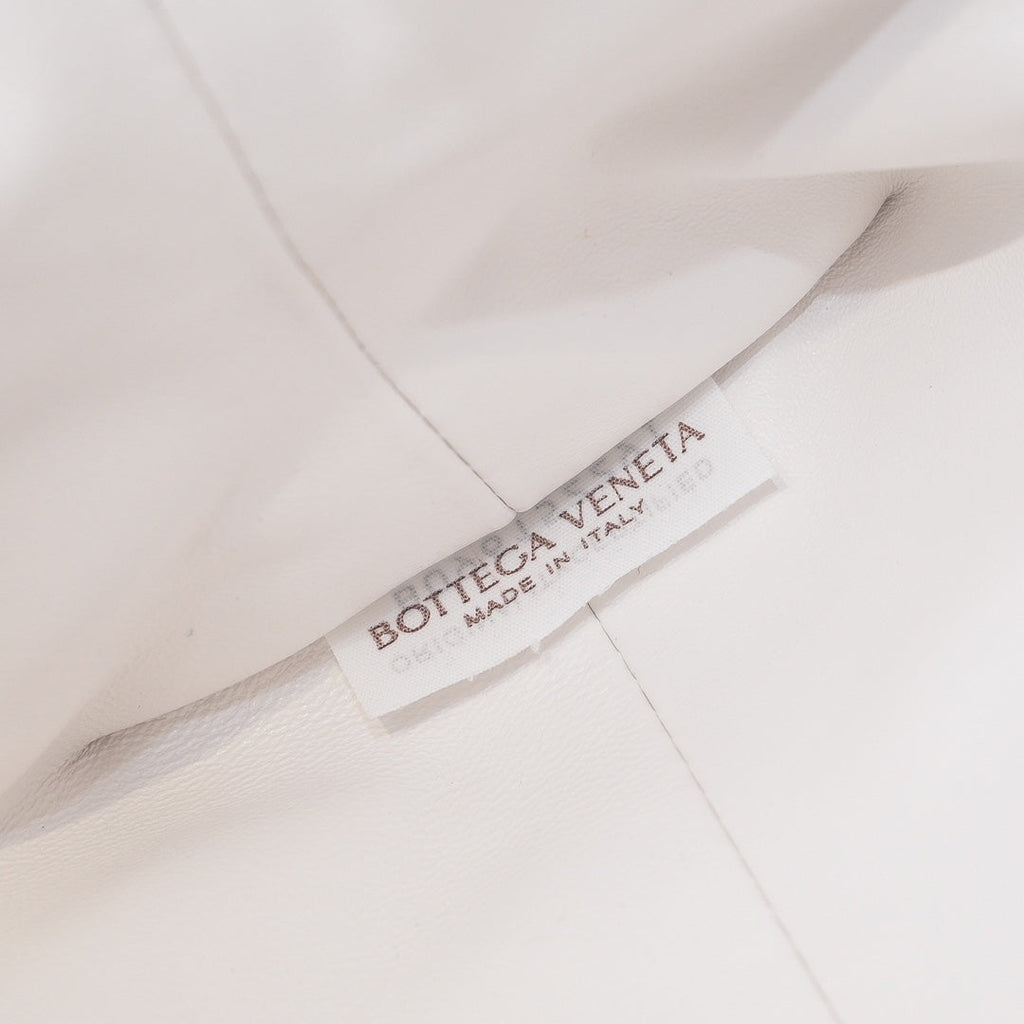 BOTTEGA VENETA Teen Lauren 1980 With Chain 31.5 White Leather Ghw