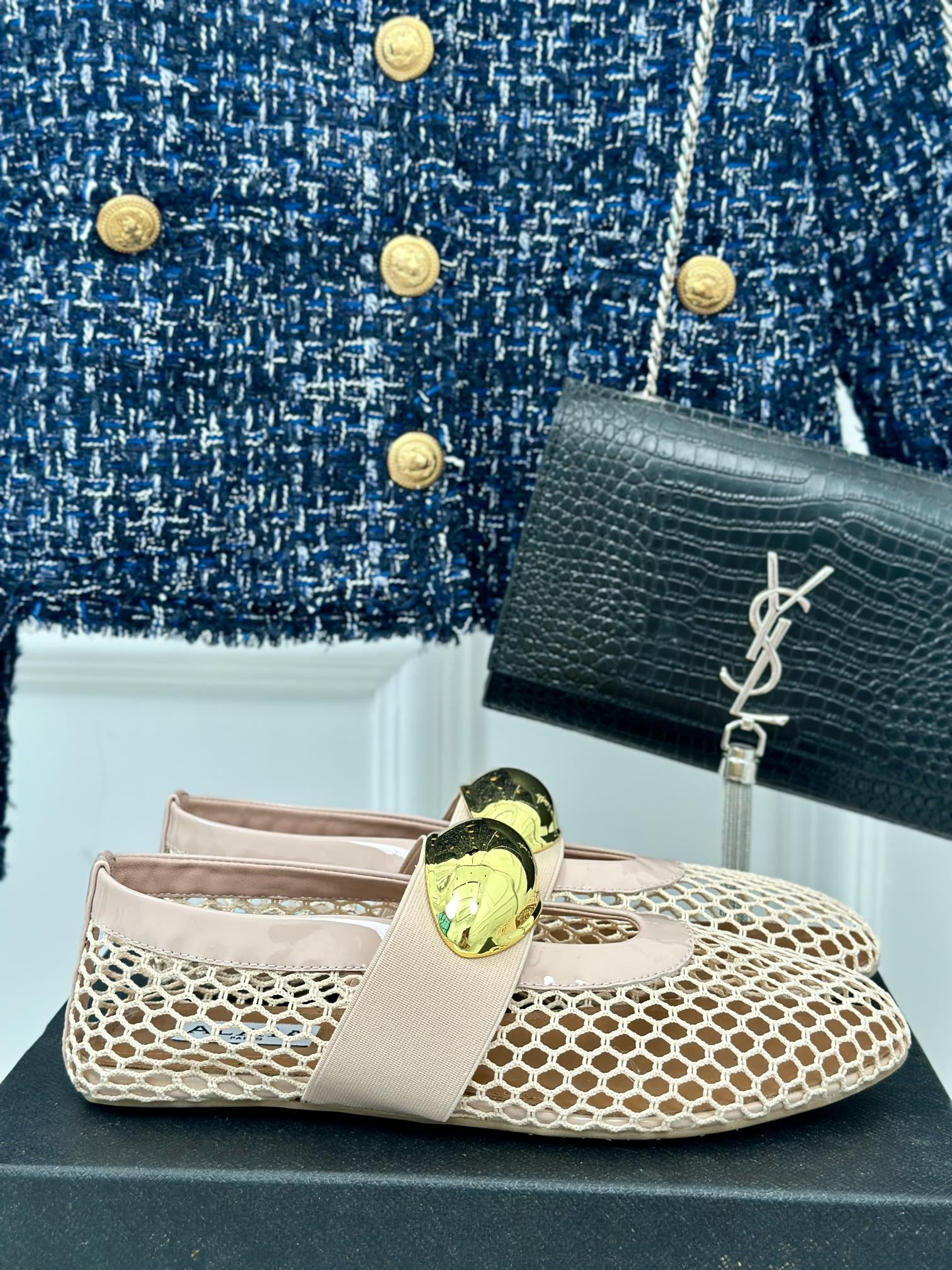 ALAIA MARY JANE SHOES IN BEIGE MESH WITH GOLD HARDWARE