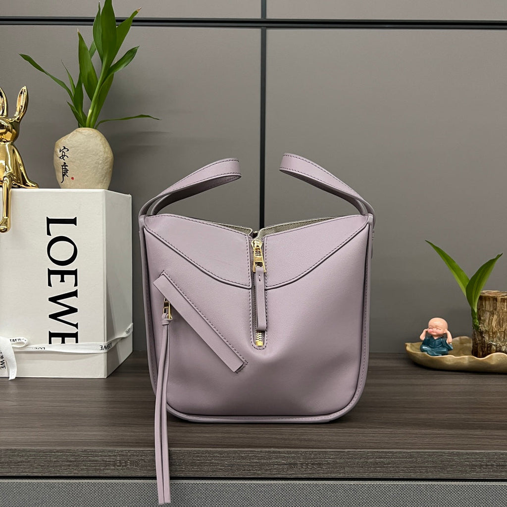 LOEWE LOE MINI 20 HAMMOCK BAG IN DUSTY PINK CALFSKIN