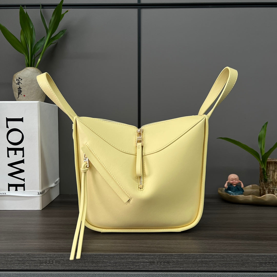 LOEWE LOE MINI 20 HAMMOCK BAG IN LIGHT YELLOW CALFSKIN