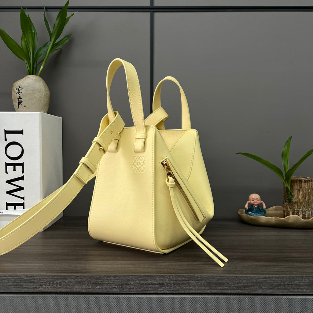 LOEWE LOE MINI 20 HAMMOCK BAG IN LIGHT YELLOW CALFSKIN