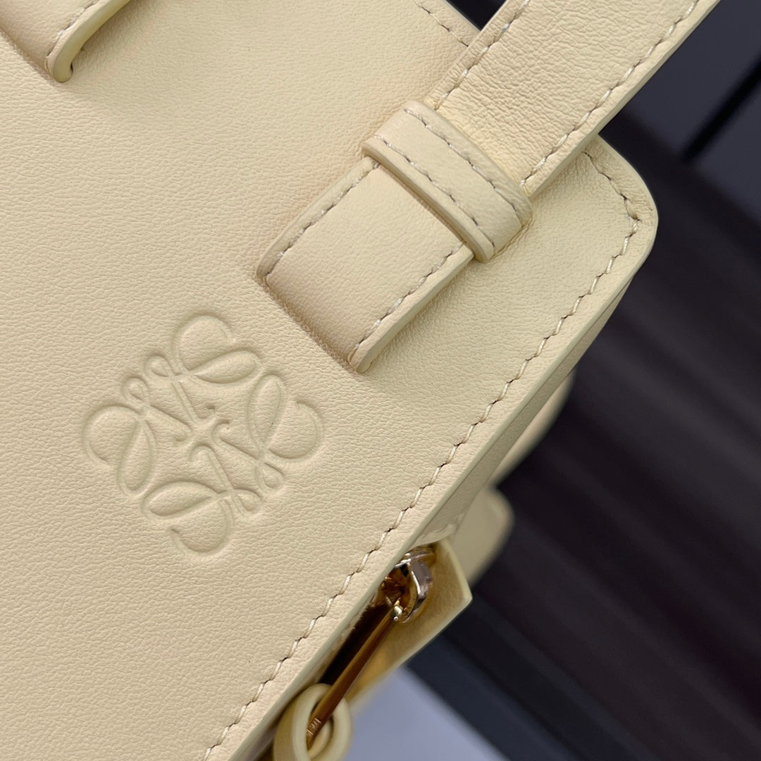 LOEWE LOE MINI 20 HAMMOCK BAG IN LIGHT YELLOW CALFSKIN