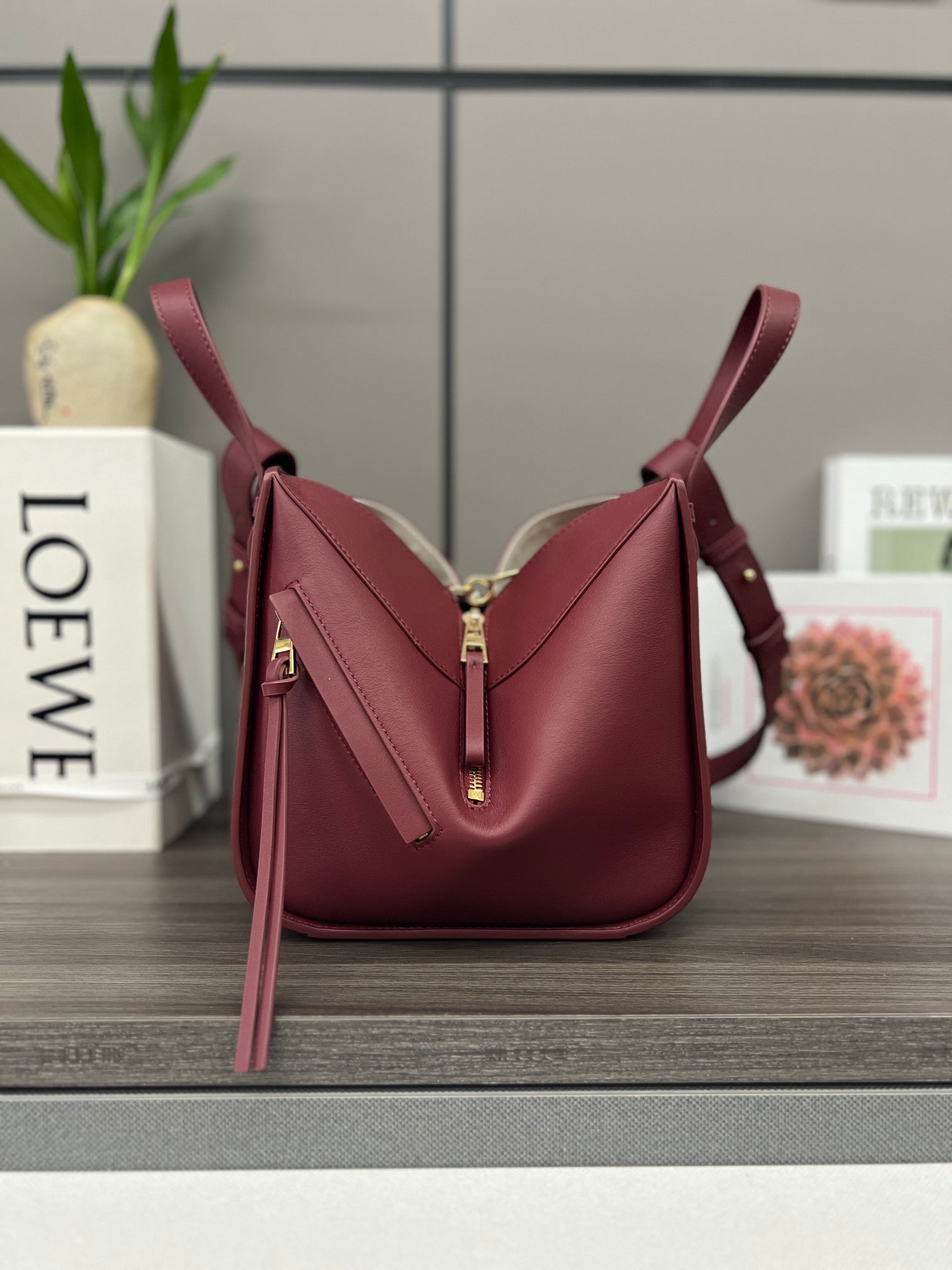 LOEWE LOE 20 HAMMOCK COMPACT BAG IN BURGUNDY RED CALFSKIN