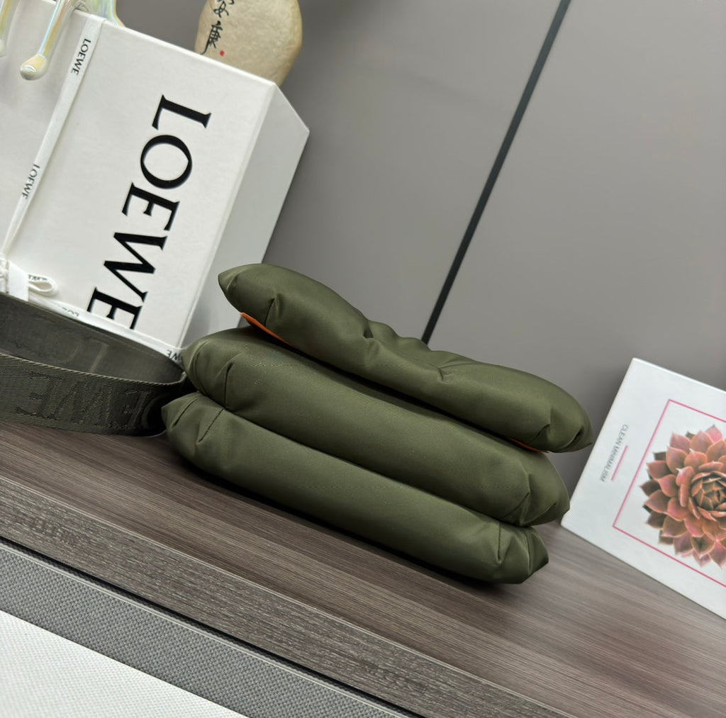 LOEWE LOE MINI PUFFER GOYA 23 BAG IN ARMY GREEN NAPPA LAMBSKIN