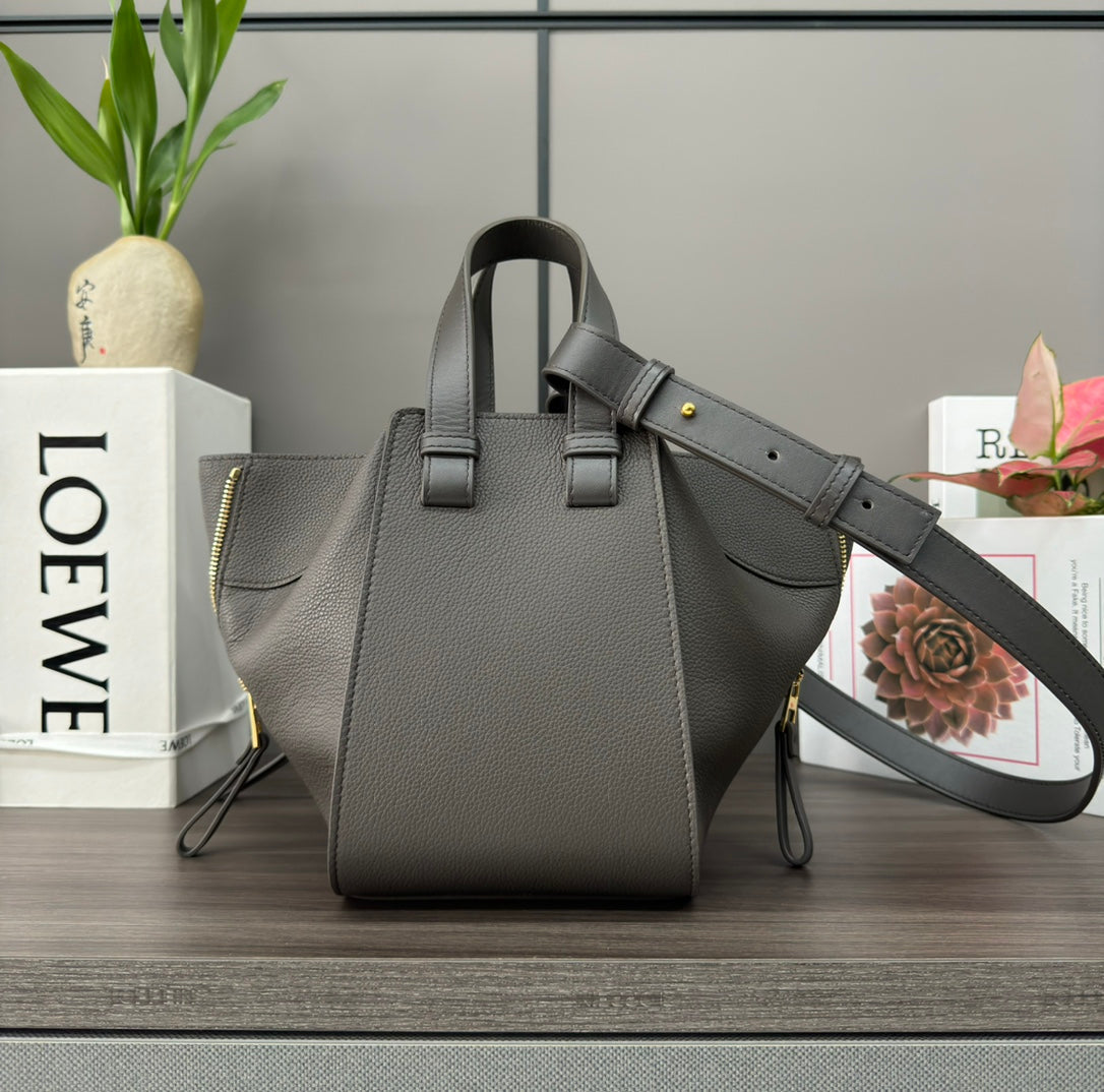 LOEWE LOE 20 HAMMOCK COMPACT BAG IN UMBER BROWN CALFSKIN