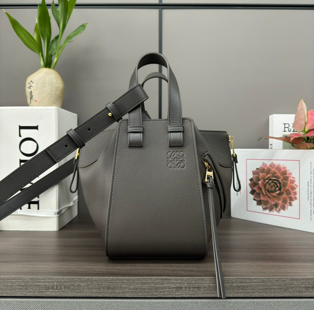 LOEWE LOE 20 HAMMOCK COMPACT BAG IN UMBER BROWN CALFSKIN