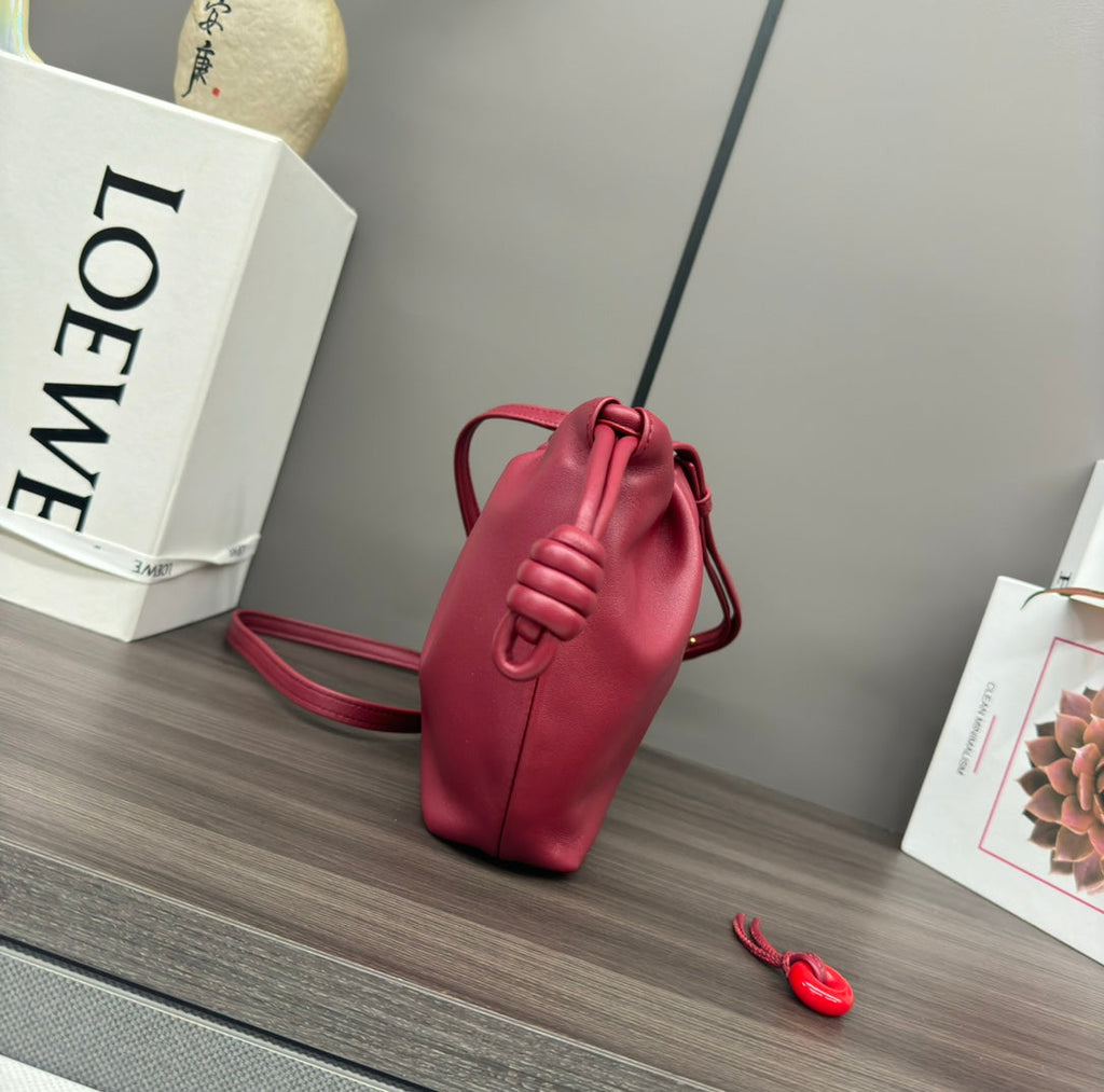 LOEWE LOE 23 FLAMENCO PURSE BUCKET IN RED PINK LAMBSKIN