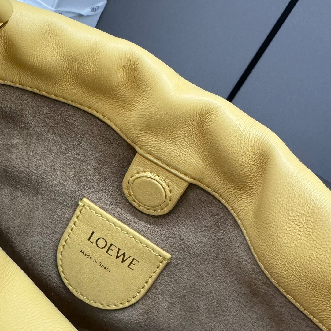 LOEWE LOE 23 FLAMENCO PURSE BUCKET IN YELLOW LAMBSKIN