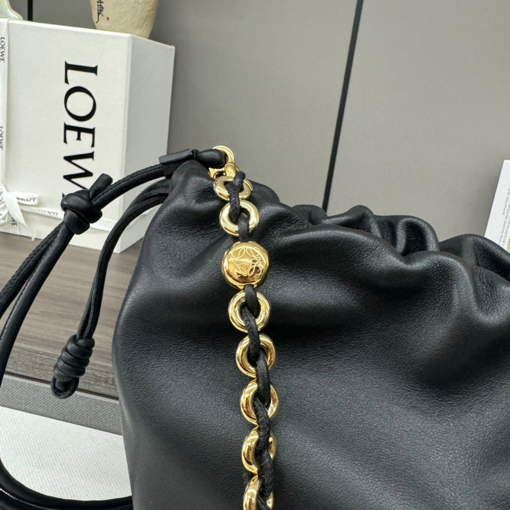 LOEWE LOE 32 FLAMENCO PURSE BUCKET IN BLACK LAMBSKIN