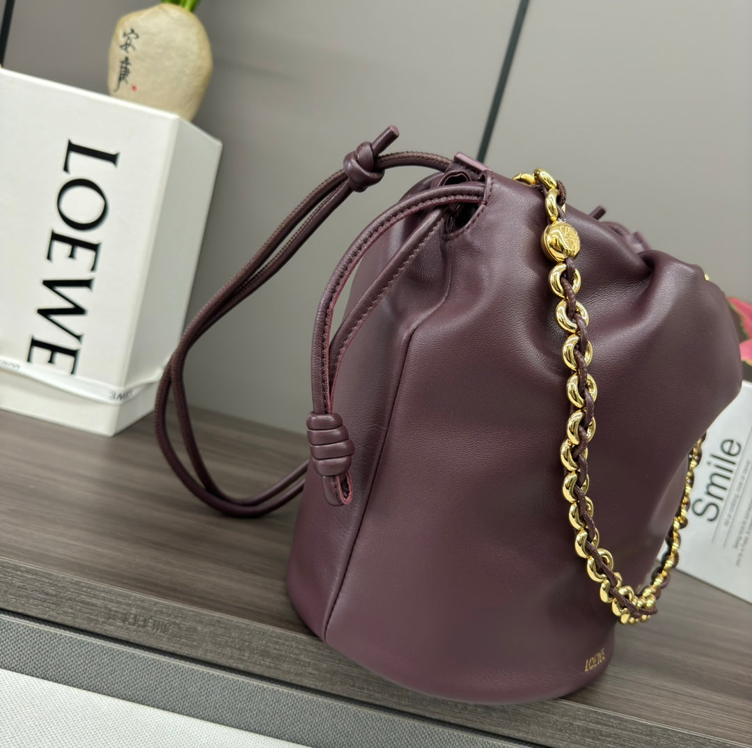 LOEWE LOE 32 FLAMENCO PURSE BUCKET IN CHESTNUT BROWN LAMBSKIN
