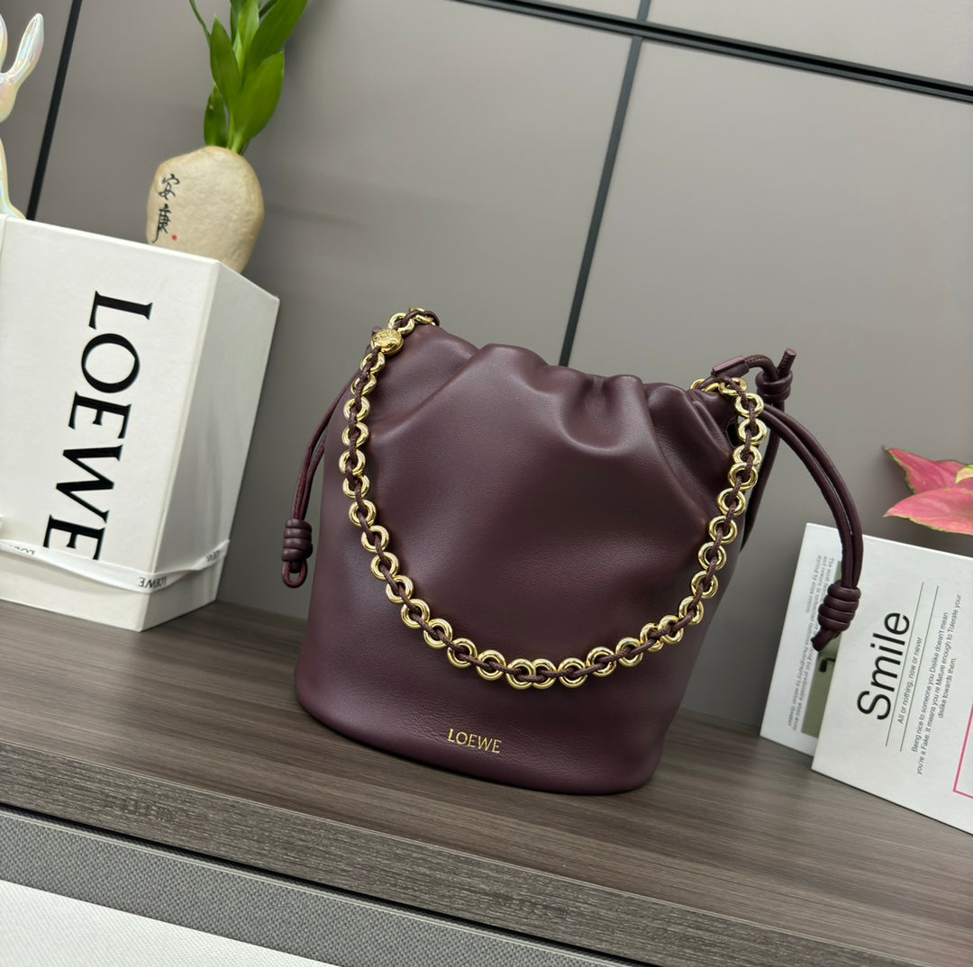 LOEWE LOE 32 FLAMENCO PURSE BUCKET IN CHESTNUT BROWN LAMBSKIN
