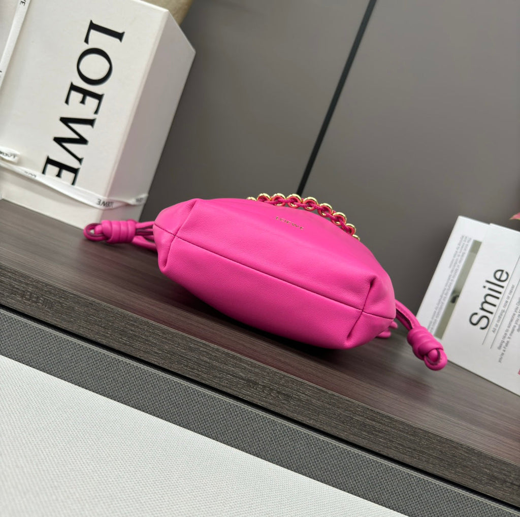 LOEWE LOE 23 FLAMENCO PURSE BUCKET IN FUSICA PINK LAMBSKIN