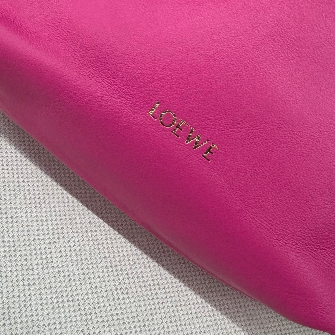 LOEWE LOE 23 FLAMENCO PURSE BUCKET IN FUSICA PINK LAMBSKIN