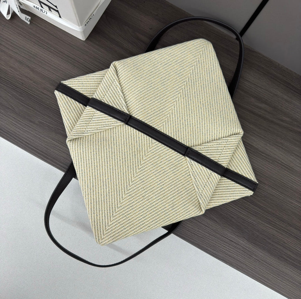 LOEWE LOE 31 FUZZLE FOLD IN WHITE CANVAS
