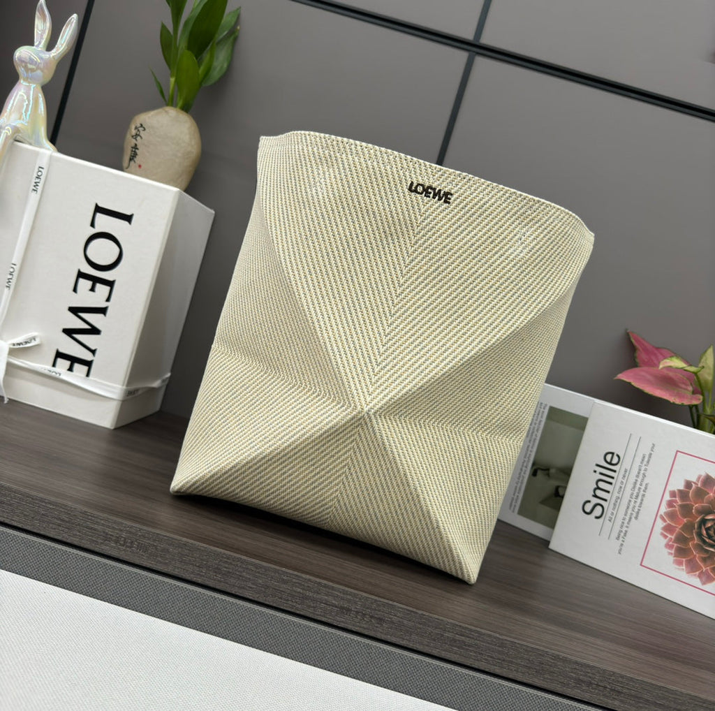LOEWE LOE 31 FUZZLE FOLD IN WHITE CANVAS