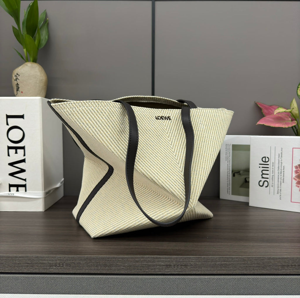 LOEWE LOE 31 FUZZLE FOLD IN WHITE CANVAS