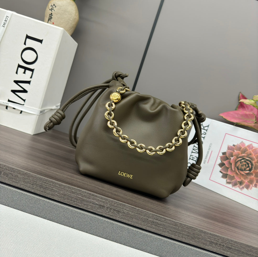 LOEWE LOE 23 FLAMENCO PURSE BUCKET IN ARMY GREEN LAMBSKIN