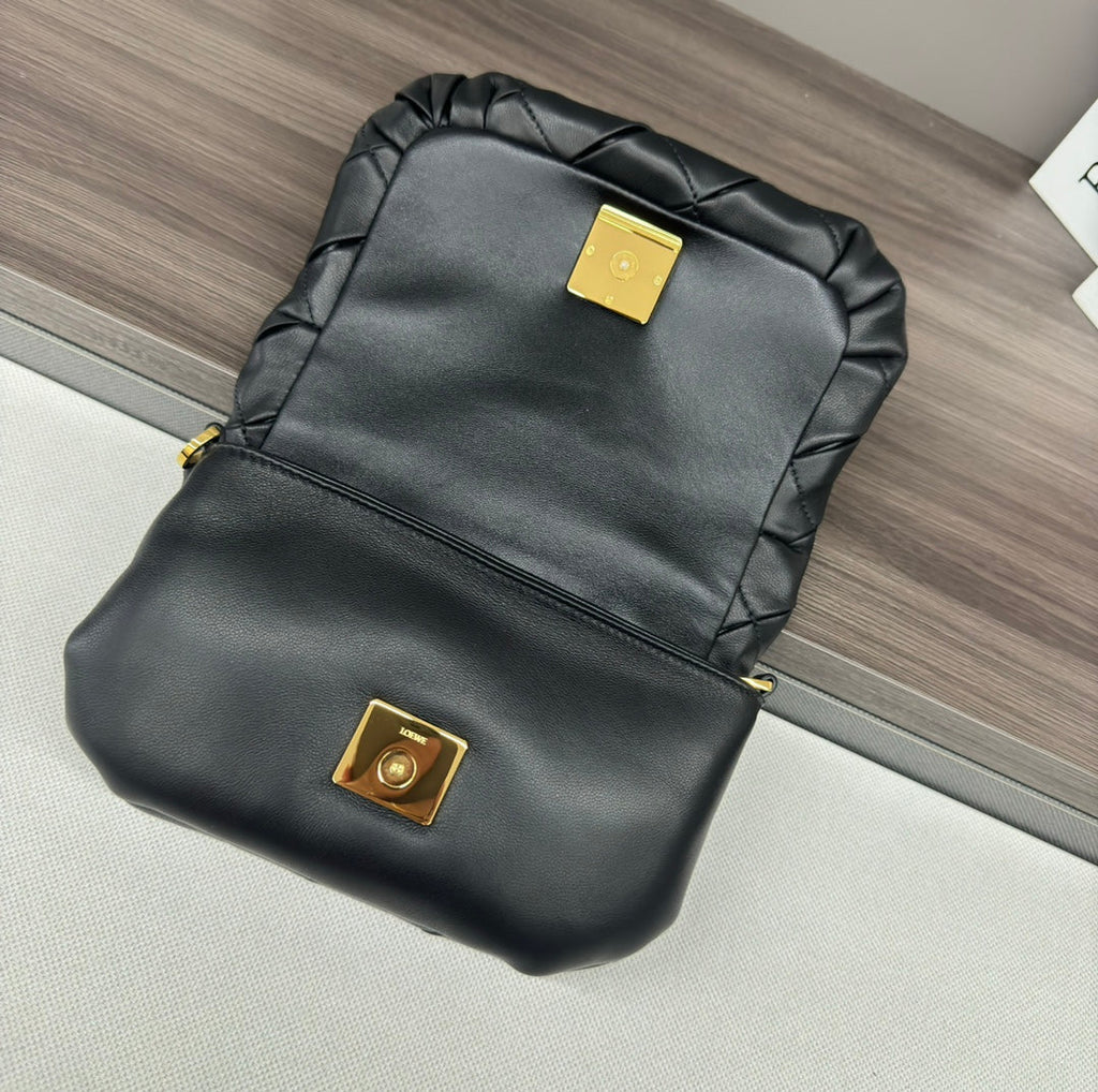 LOEWE LOE 20 PUFFER GOYA BAG IN BLACK NAPPA LAMBSKIN