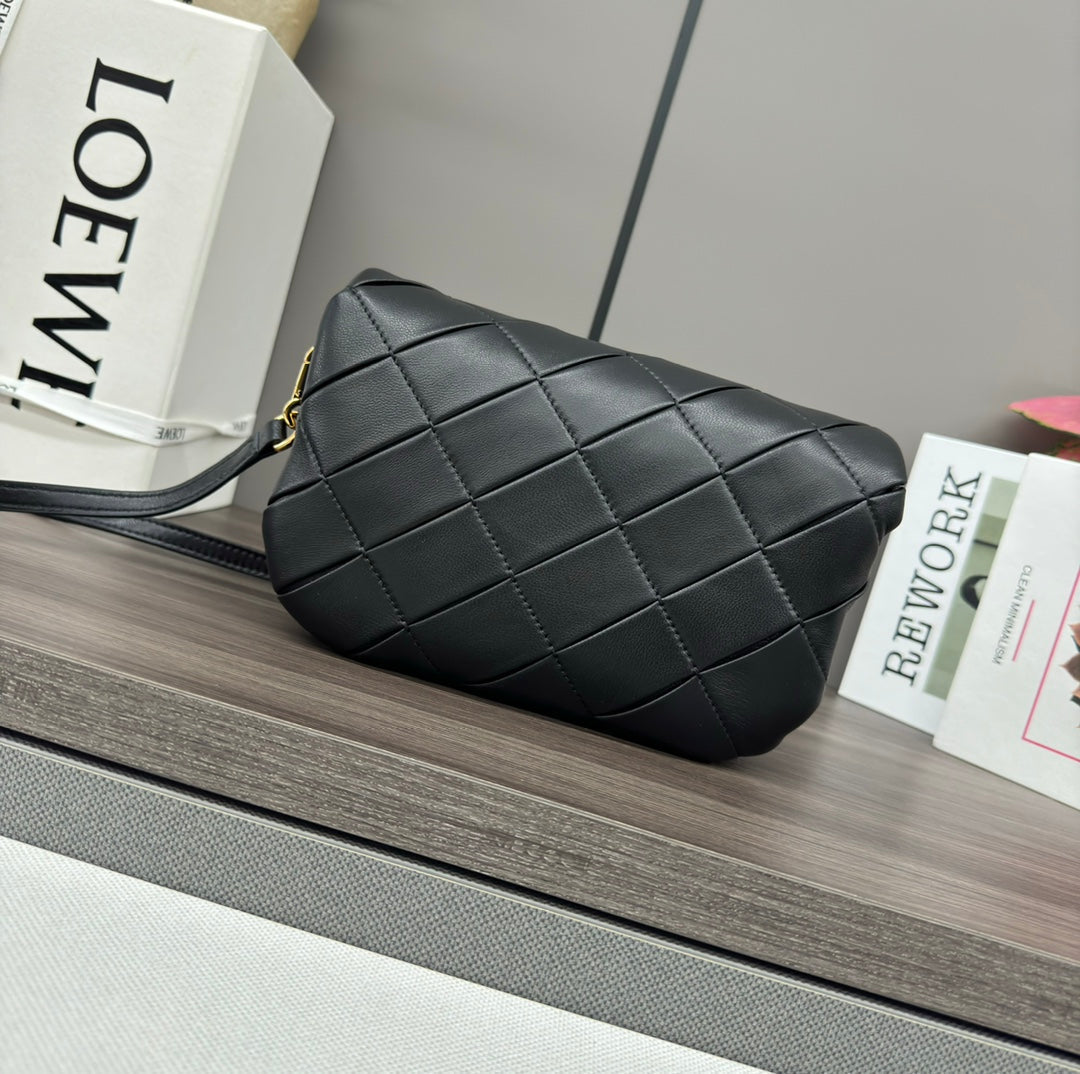 LOEWE LOE 20 PUFFER GOYA BAG IN BLACK NAPPA LAMBSKIN