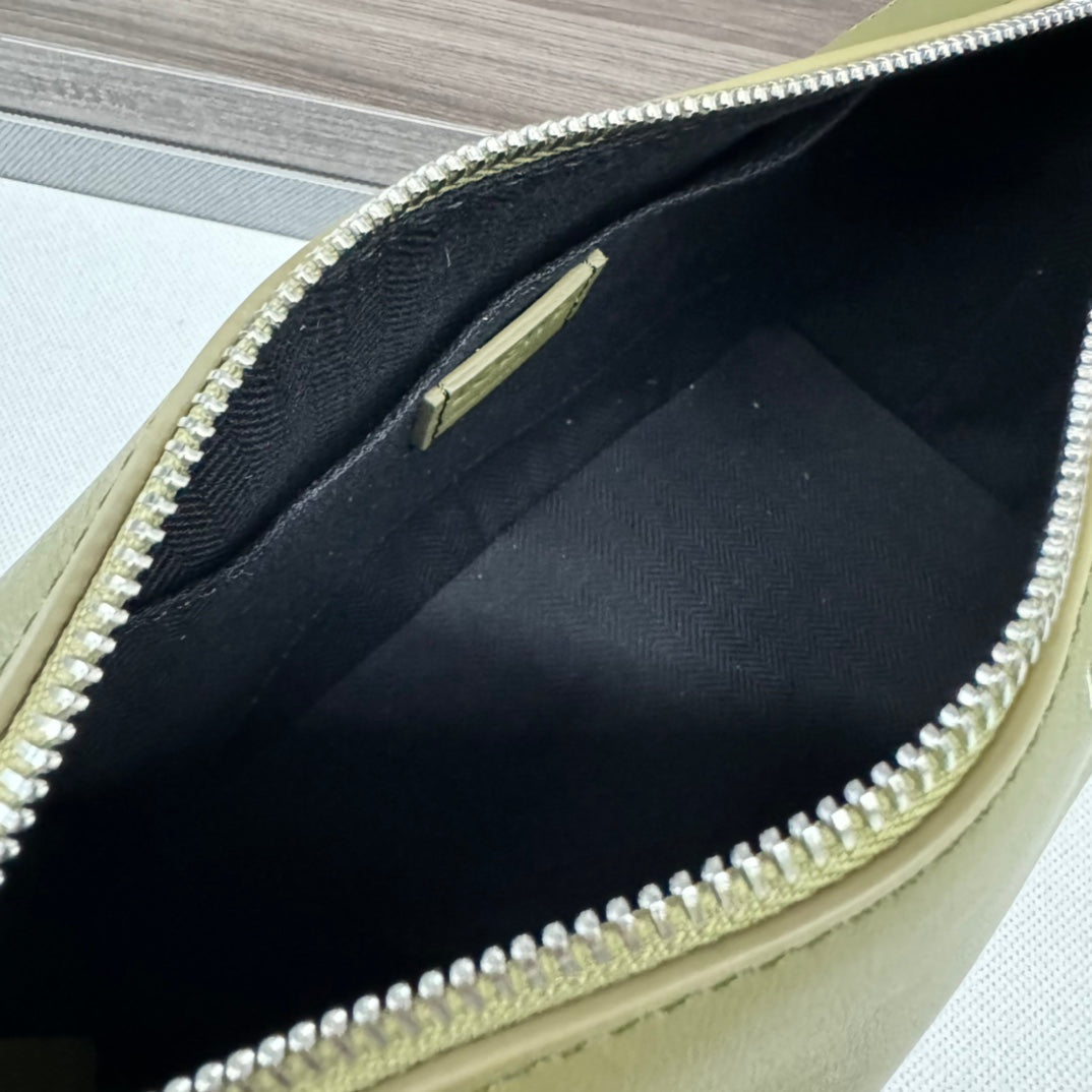 LOEWE PUZZLE FOLD WASH 22 BAG IN ARMY GREEN SHINY CALFSKIN