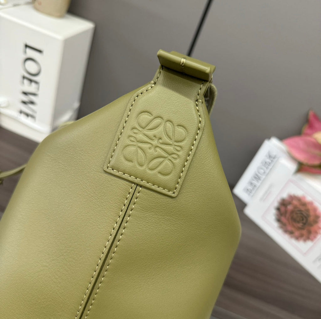 LOEWE CUBI CROSSBODY 44 BAG IN OLIVE GREEN SMOOTH CALFSKIN AND JACQUARD