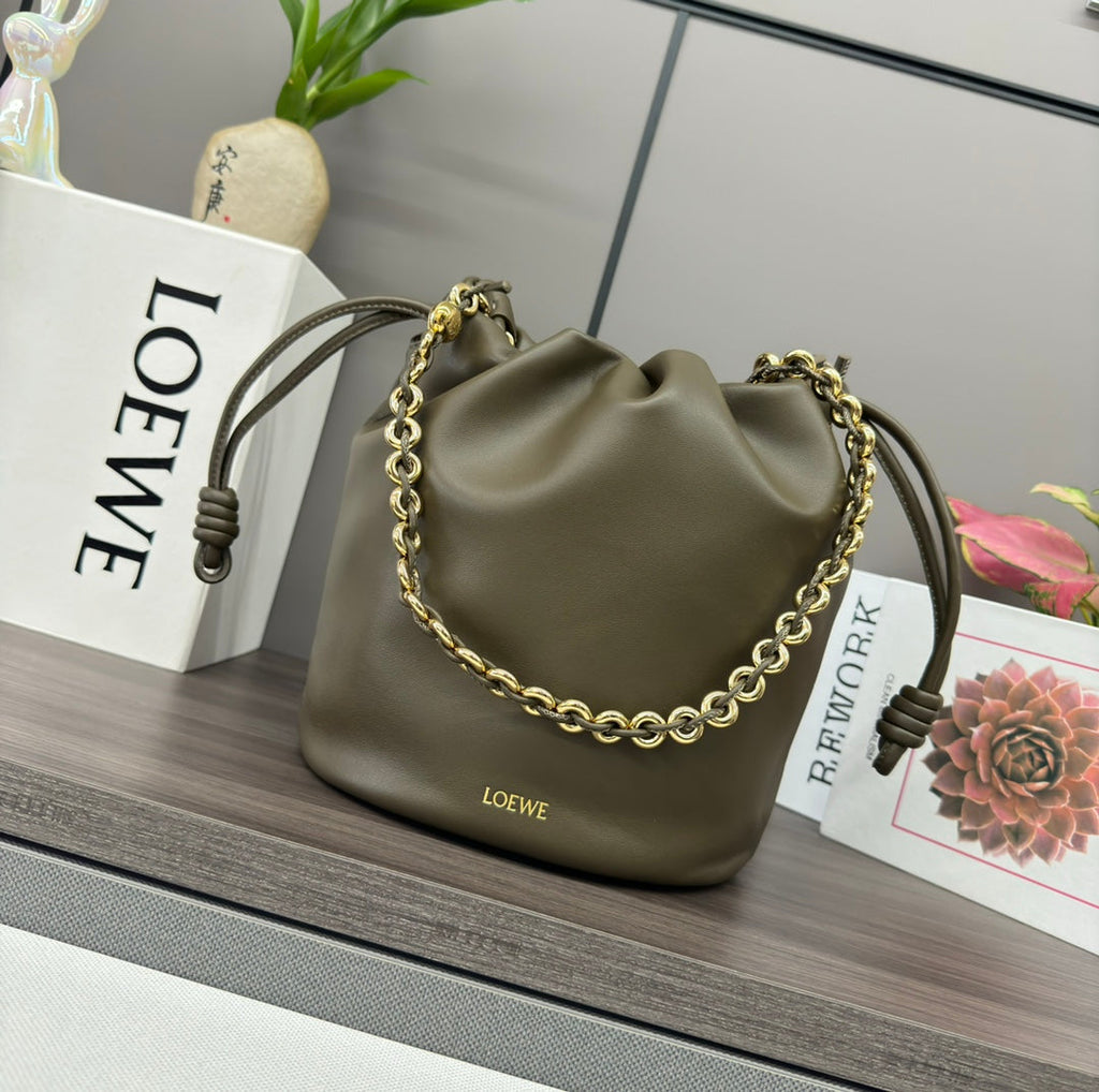 LOEWE LOE 32 FLAMENCO PURSE BUCKET IN ARMY GREEN LAMBSKIN