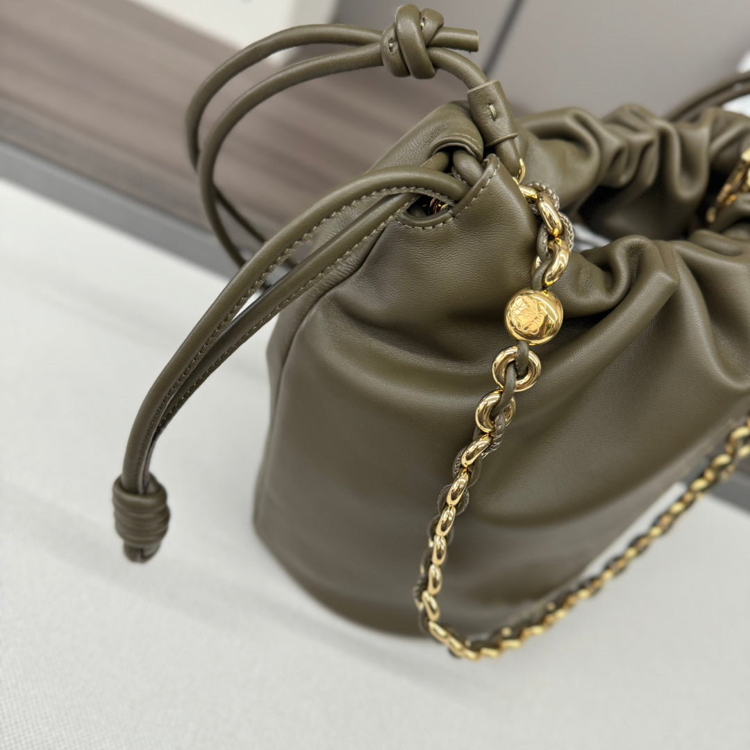 LOEWE LOE 32 FLAMENCO PURSE BUCKET IN ARMY GREEN LAMBSKIN