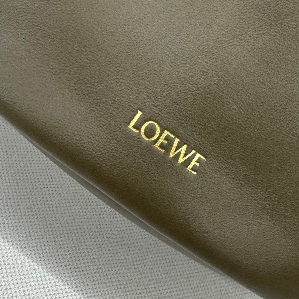 LOEWE LOE 32 FLAMENCO PURSE BUCKET IN ARMY GREEN LAMBSKIN