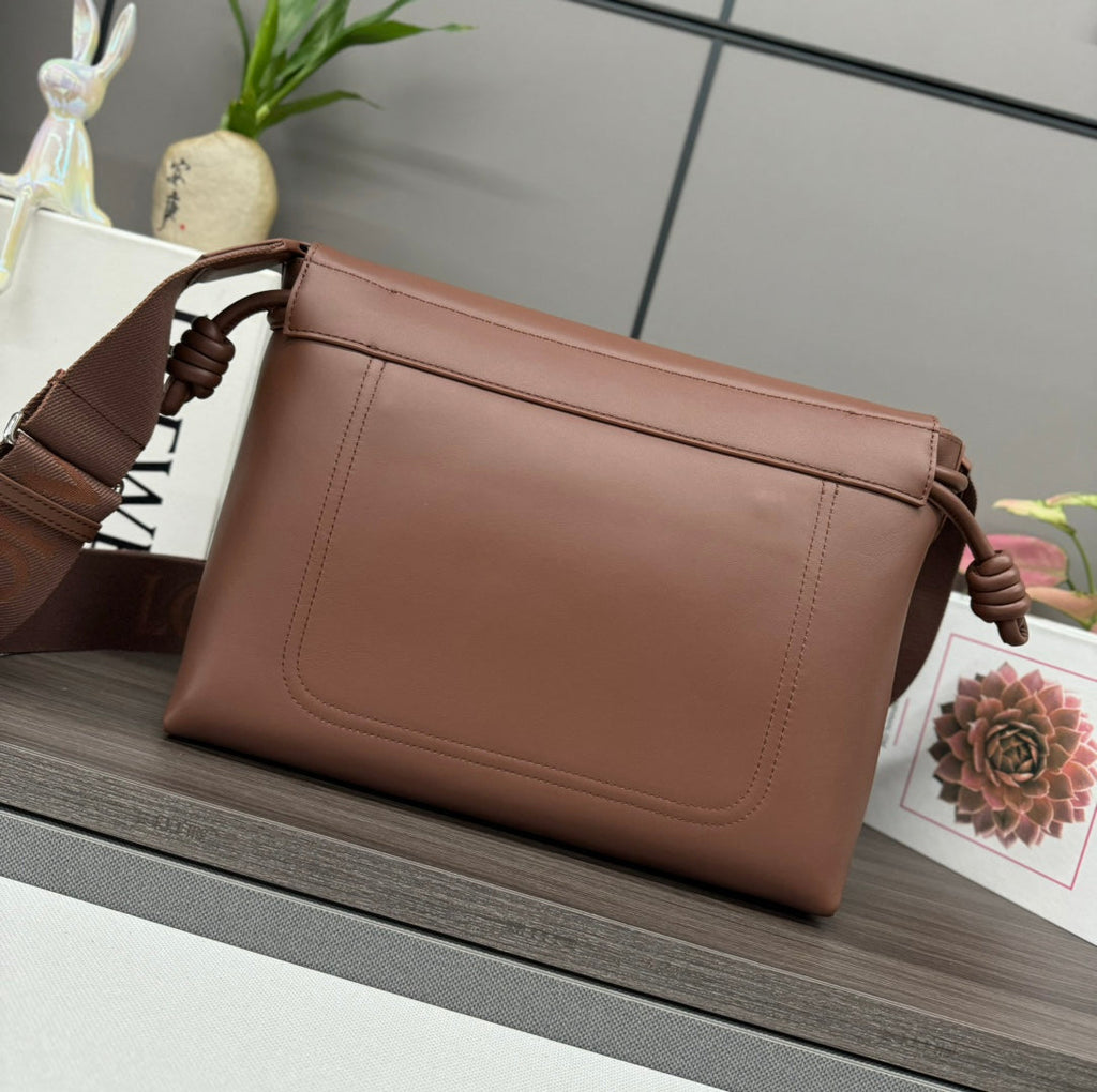 LOEWE FLAMENCO SATCHEL 34 IN PECAN BROWN SHINY SUPPLE CALFSKIN
