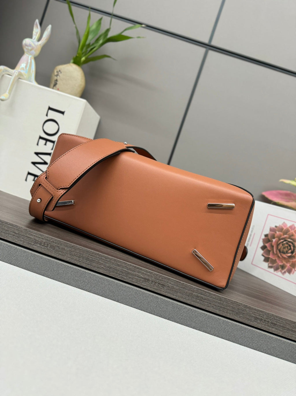 LOEWE LOE PUZZLE 33 BAG IN BRONZE BROWN CALFSKIN