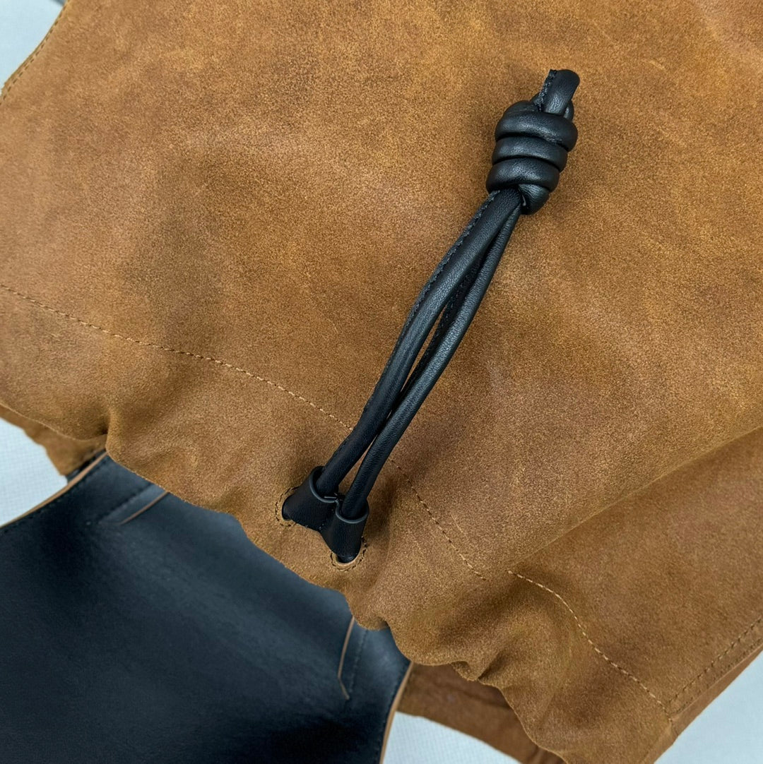 LOEWE FLAMENCO 40 BACKPACK IN CINNAMON BROWN SUEDE