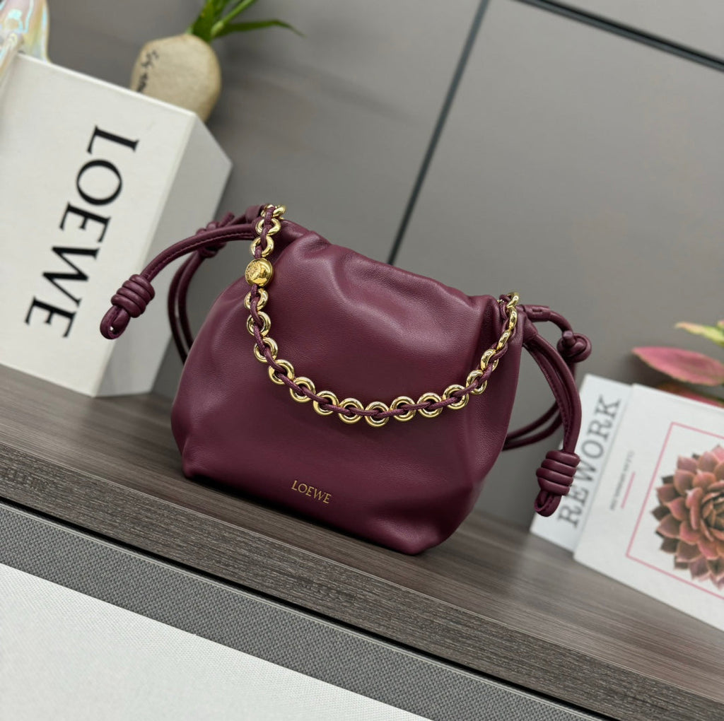 LOEWE LOE 23 FLAMENCO PURSE BUCKET IN PLUM PURPLE LAMBSKIN