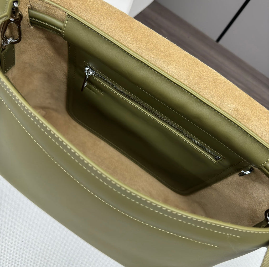 LOEWE FLAMENCO SATCHEL 34 IN ARMY GREEN SHINY SUPPLE CALFSKIN