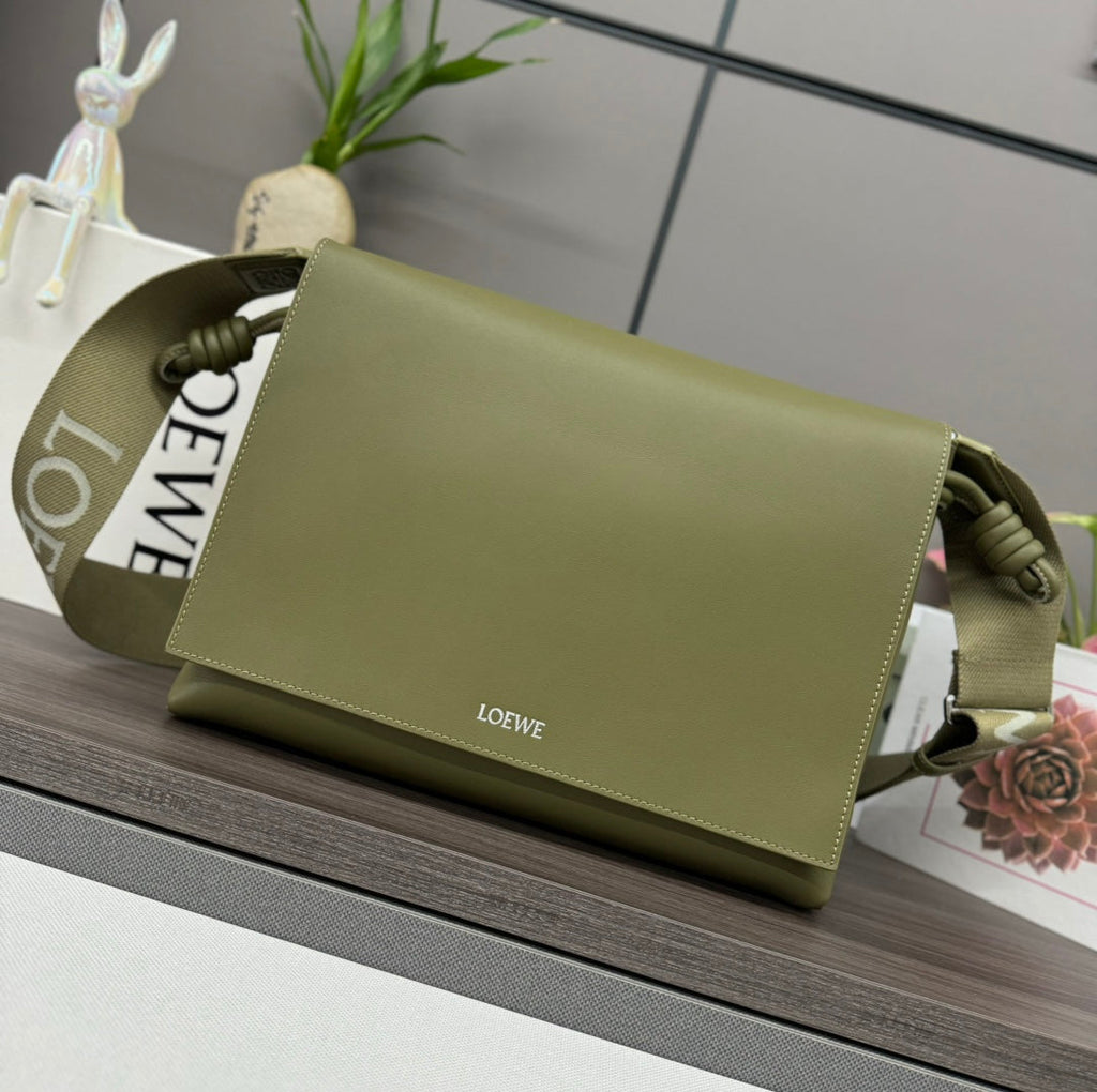 LOEWE FLAMENCO SATCHEL 34 IN ARMY GREEN SHINY SUPPLE CALFSKIN