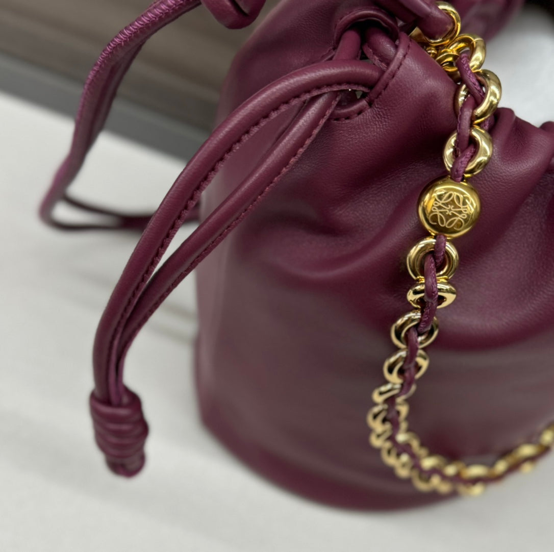 LOEWE LOE 32 FLAMENCO PURSE BUCKET IN PLUM PURPLE LAMBSKIN