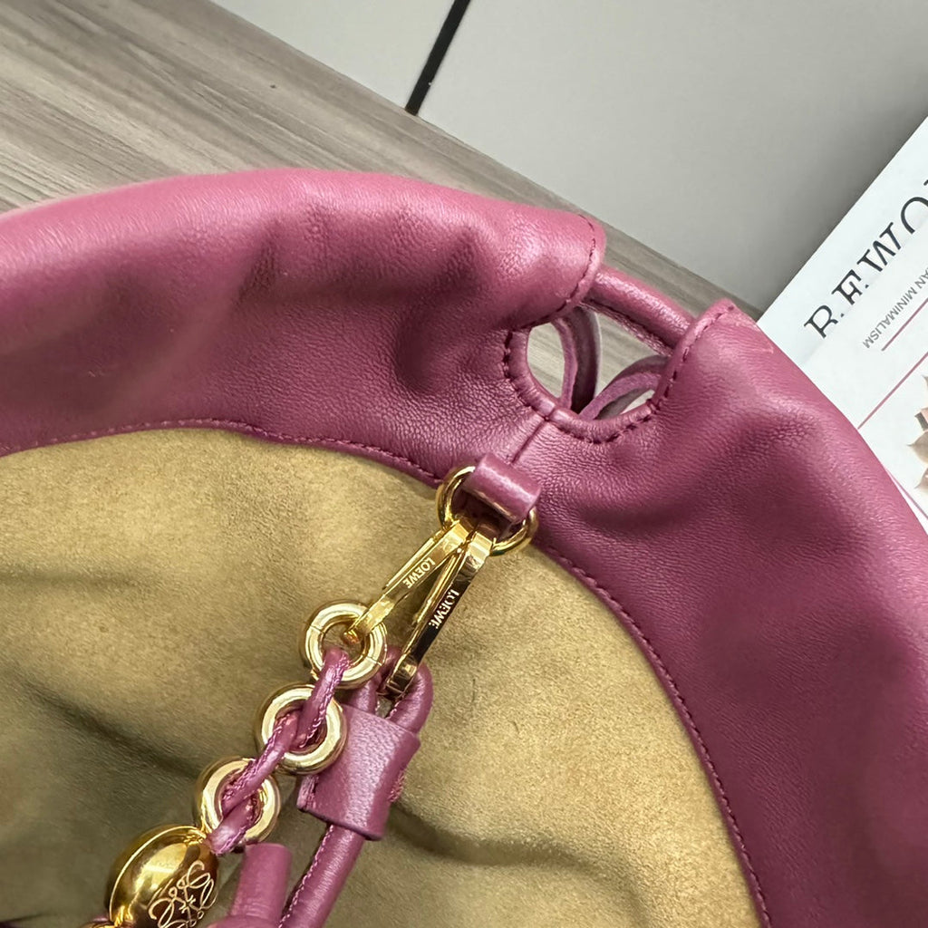 LOEWE LOE 32 FLAMENCO PURSE BUCKET IN PLUM PURPLE LAMBSKIN