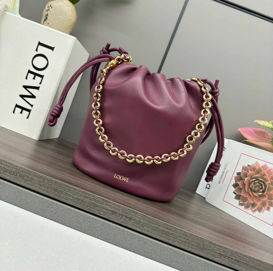 LOEWE LOE 32 FLAMENCO PURSE BUCKET IN PLUM PURPLE LAMBSKIN