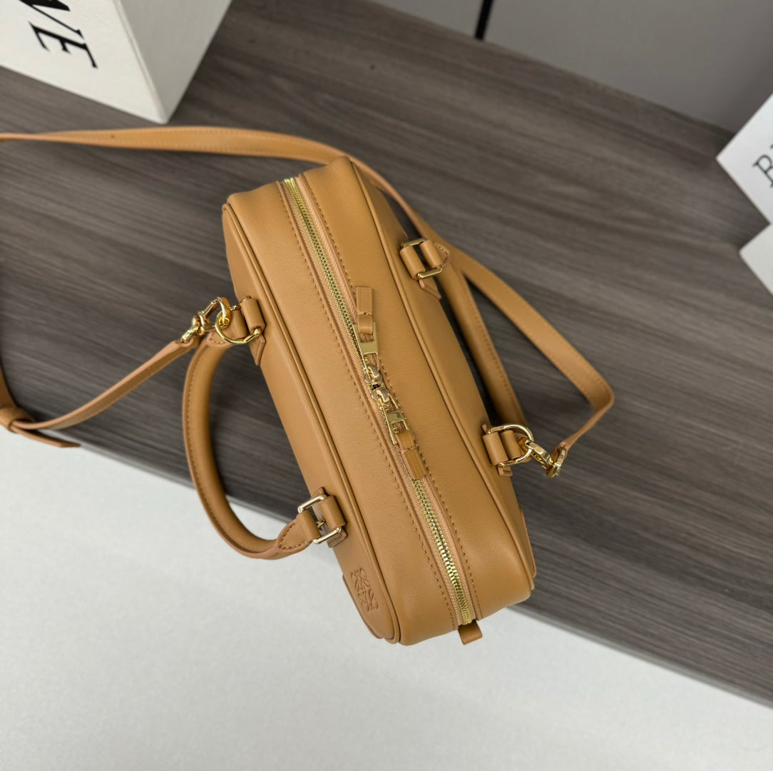 LOEWE AMAZONA 23 CROPPED BAG IN PEANUT BROWN SOFT GRAINED CALFSKIN