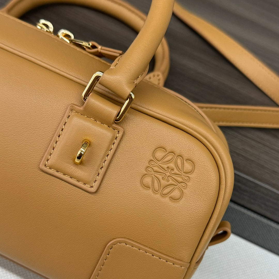 LOEWE AMAZONA 23 CROPPED BAG IN PEANUT BROWN SOFT GRAINED CALFSKIN
