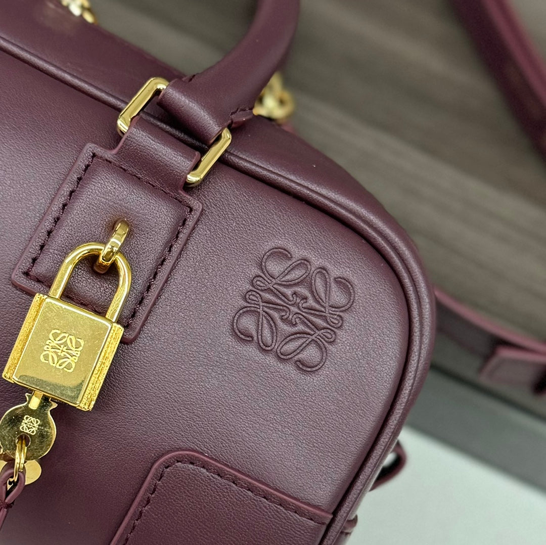 LOEWE AMAZONA 23 CROPPED BAG IN SANGRIA PURPLE SOFT GRAINED CALFSKIN