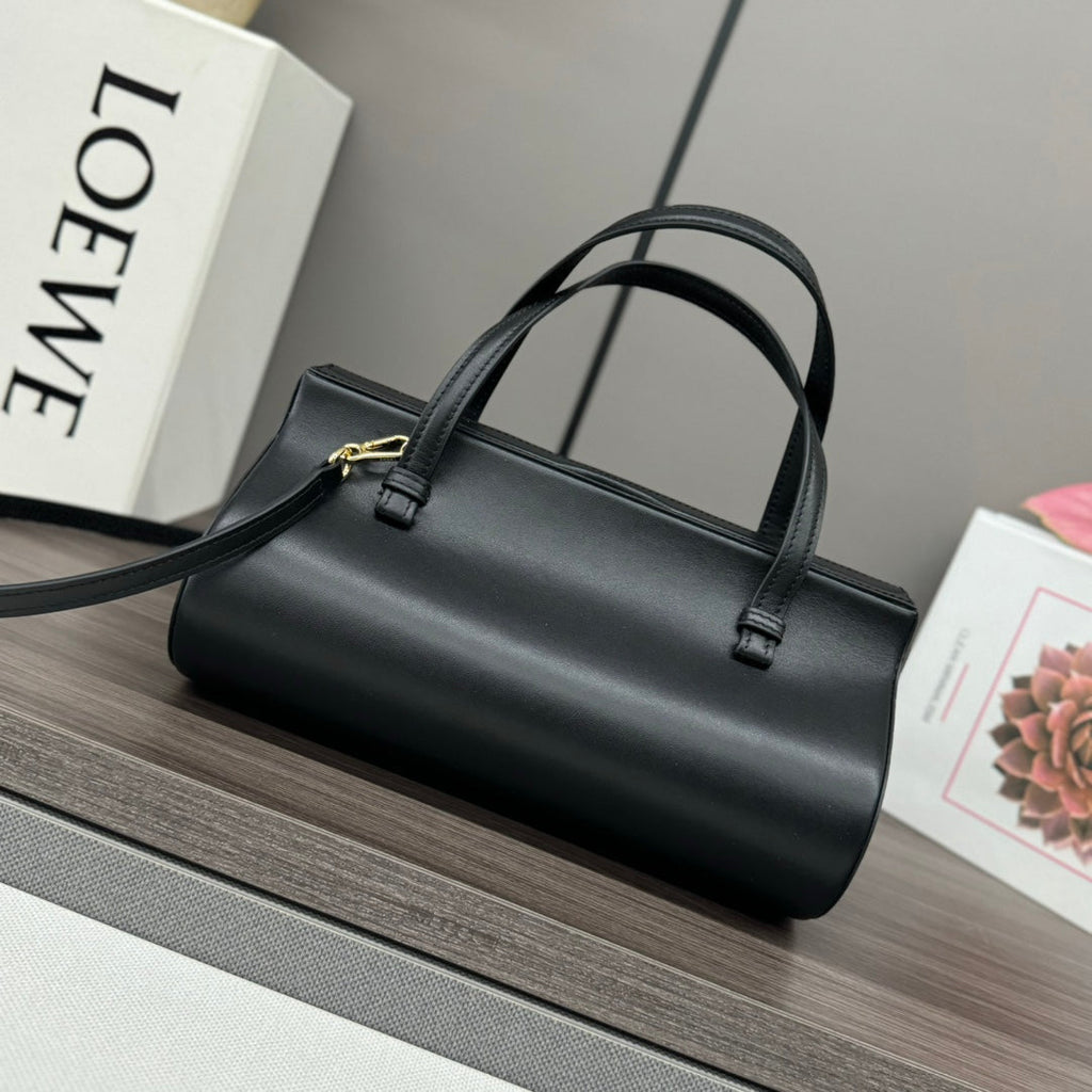LOEWE CYLINDER BAG 25 IN BLACK CALFSKIN