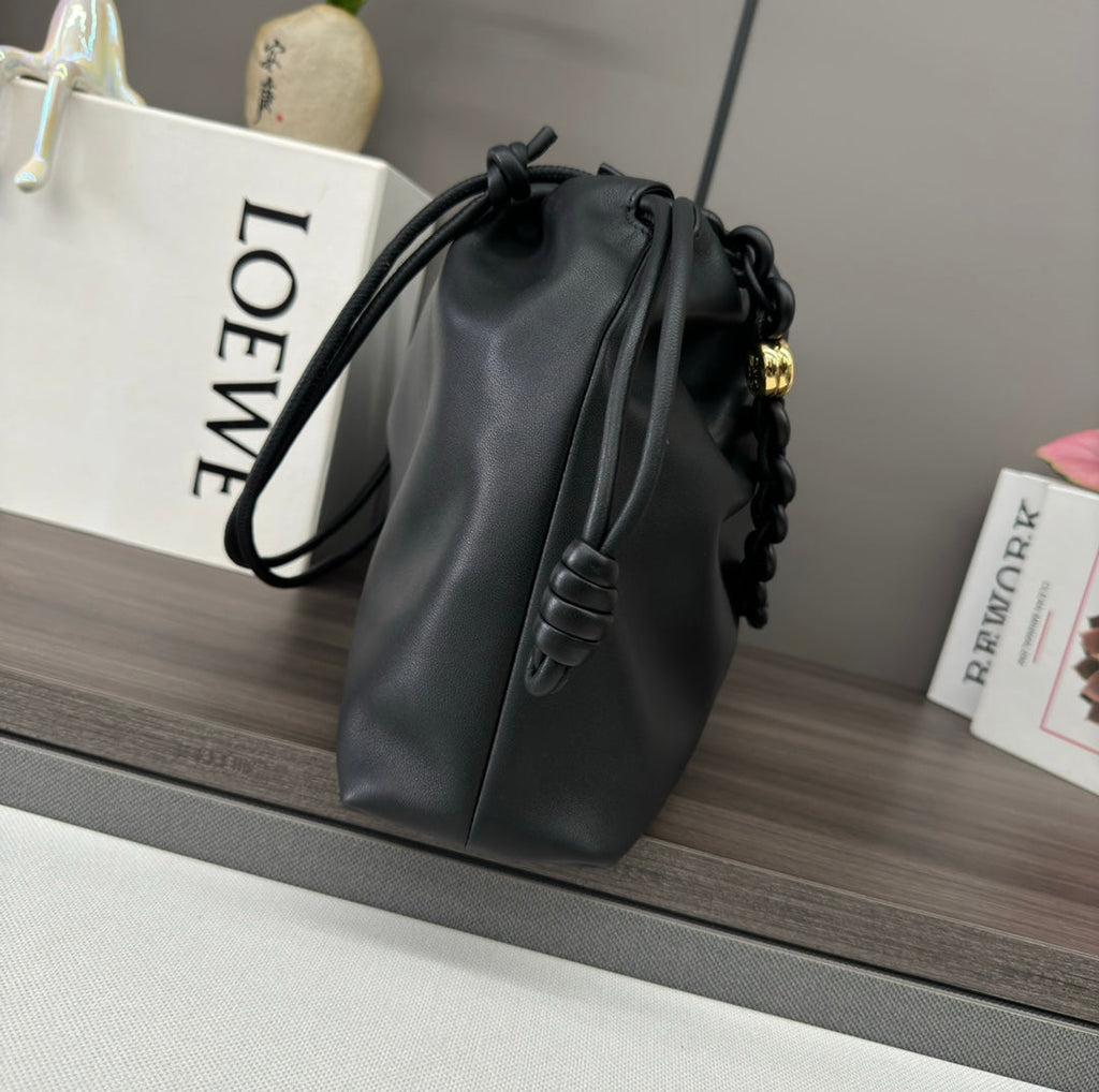 LOEWE LOE LARGE 41 FLAMENCO PURSE BUCKET IN BLACK LAMBSKIN