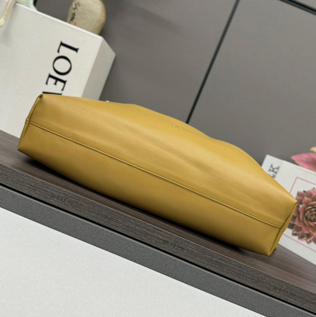 LOEWE LOE LARGE 41 FLAMENCO PURSE BUCKET IN DIJON YELLOW LAMBSKIN GOLD HARDWARE