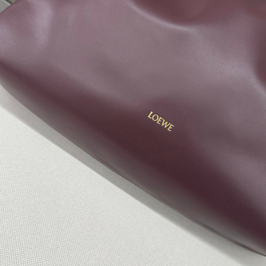 LOEWE LOE LARGE 41 FLAMENCO PURSE BUCKET IN WINE PURPLE LAMBSKIN GOLD HARDWARE