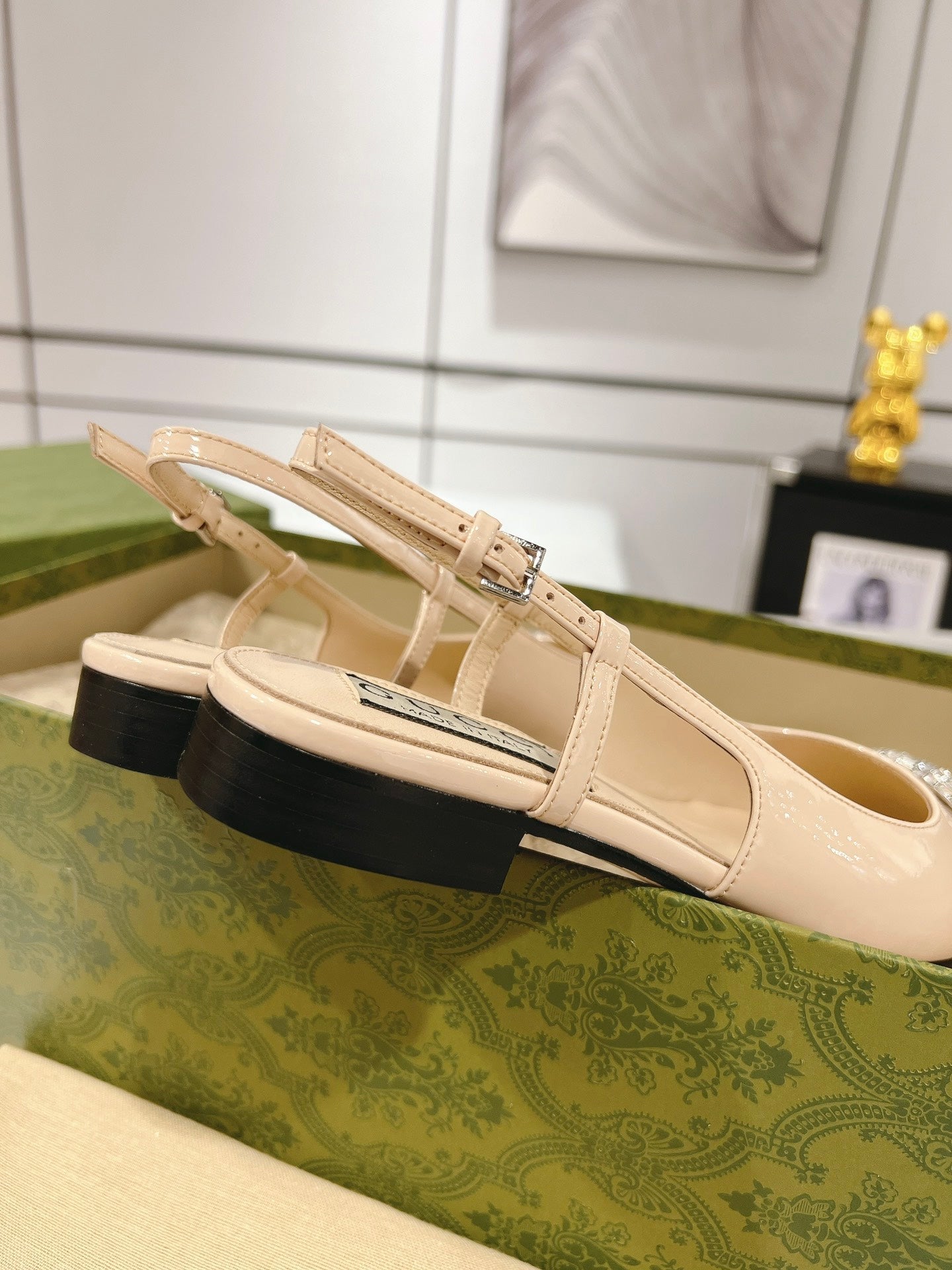 GUCCI METALIC SLINGBACK FLATS IN TAN BEIGE CALFSKIN