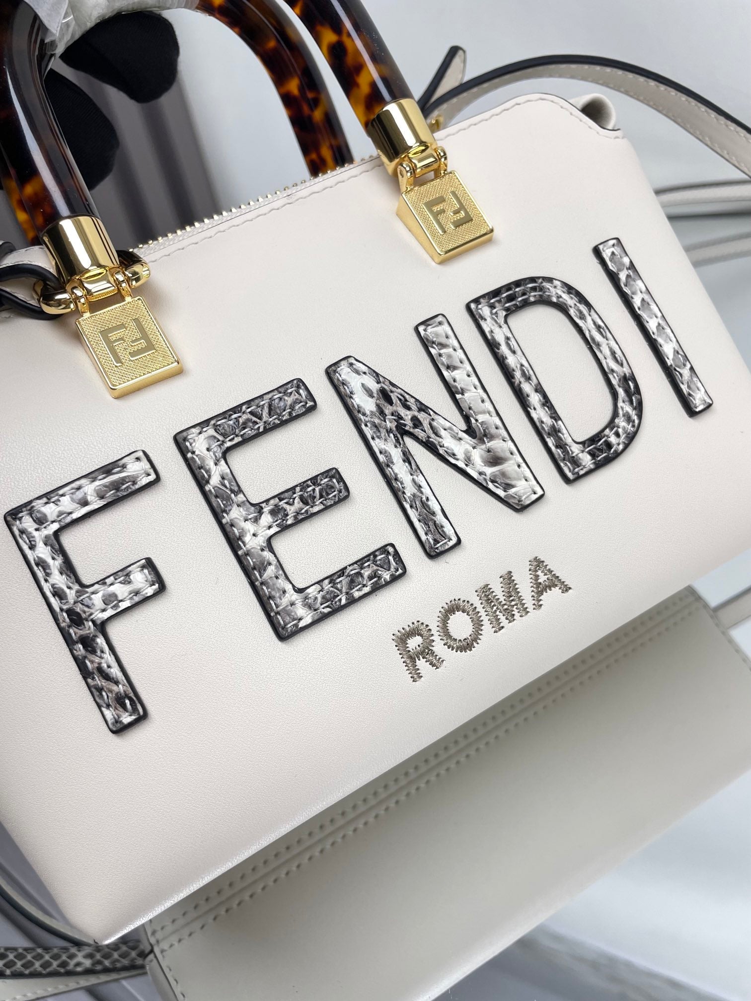 FENDI BY THE WAY MINI 18 IN WHITE LAMBSKIN GOLD HARDWARE