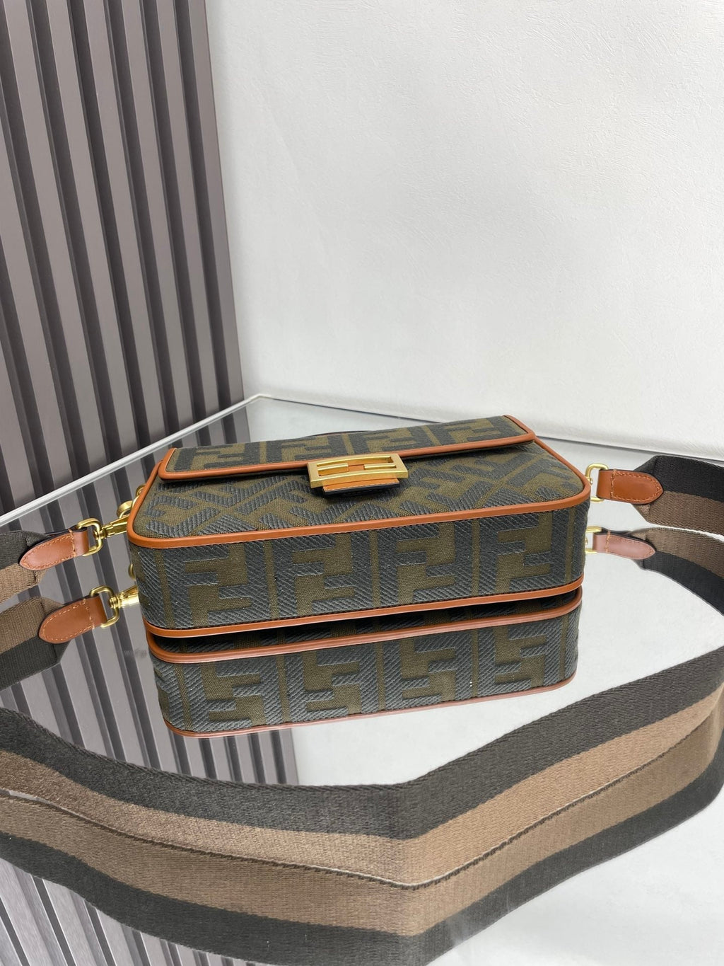 FENDI Fend Baguette Green Canvas Bag 27 with FF Embroidery Ghw